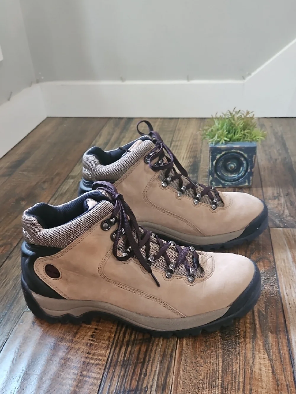 Timberland Men's Tan and Black Hiking‎ Boot